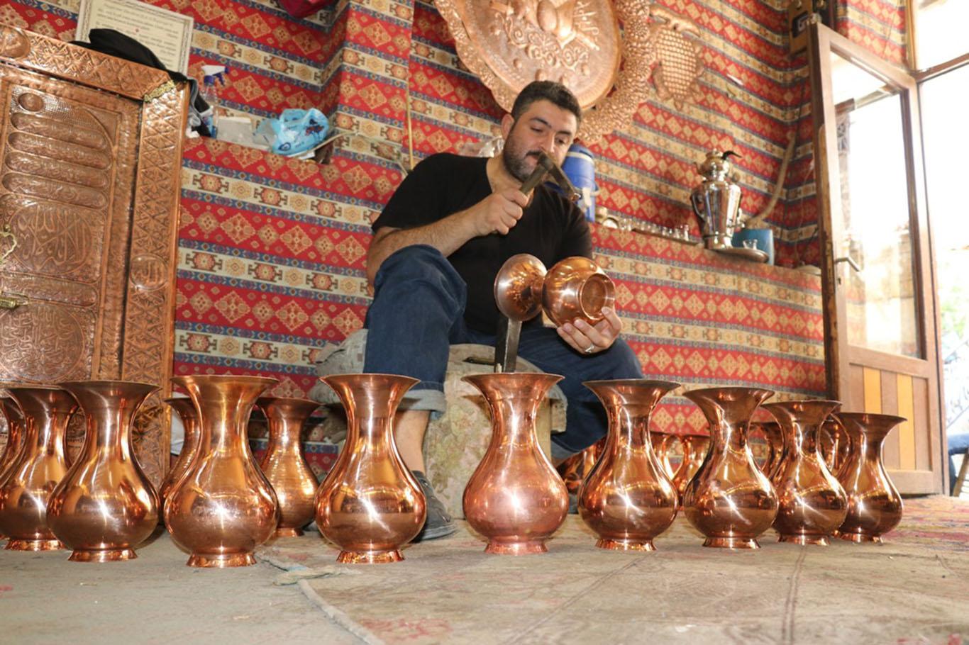 Baba mesleği sayesinde hayata tutundu